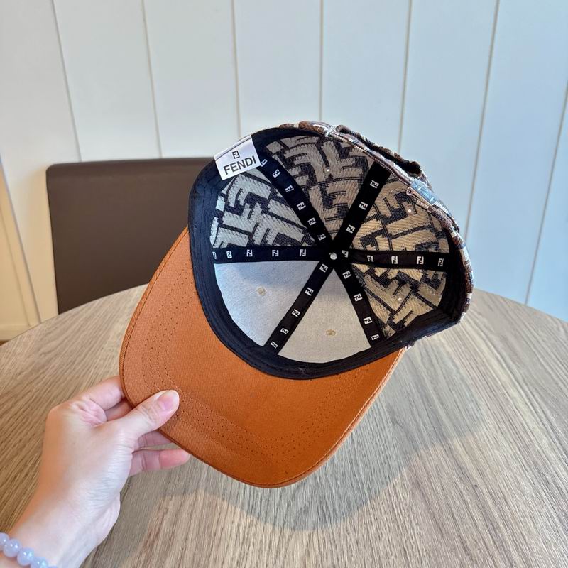 Fendi cap (38)