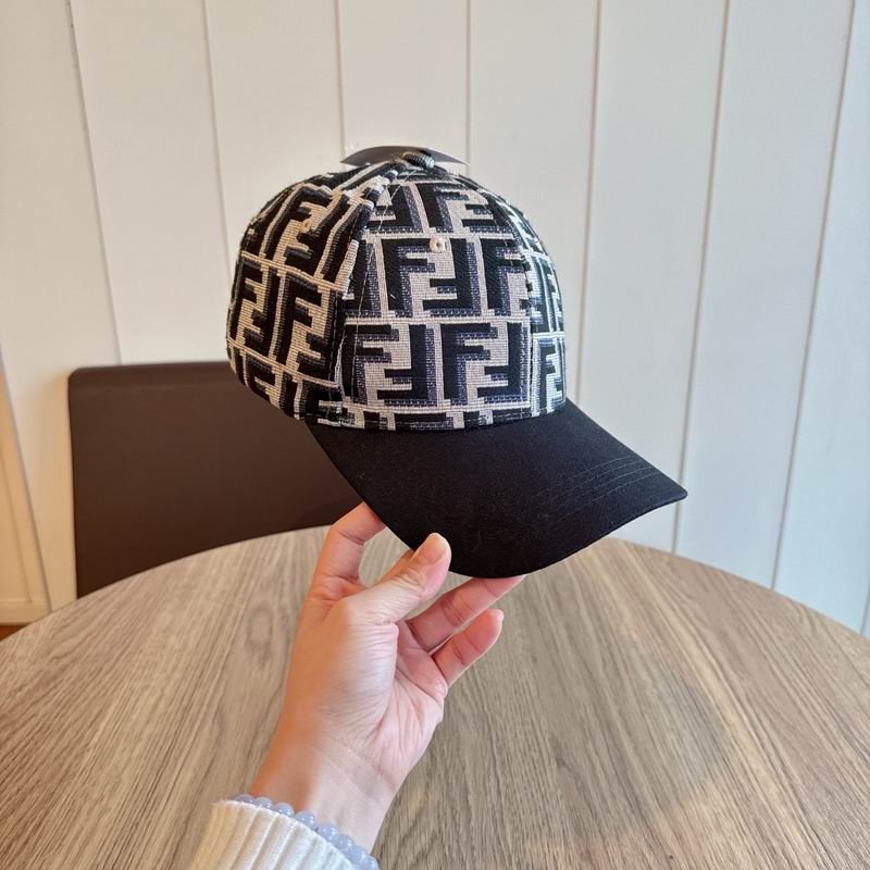 Fendi cap (50)