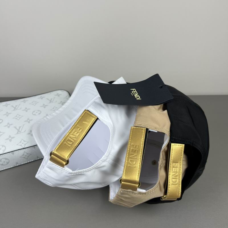Fendi cap dx (2)