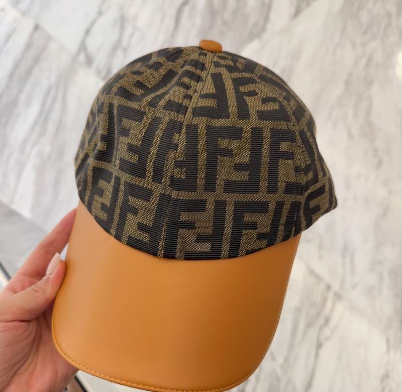Fendi cap dx (23)