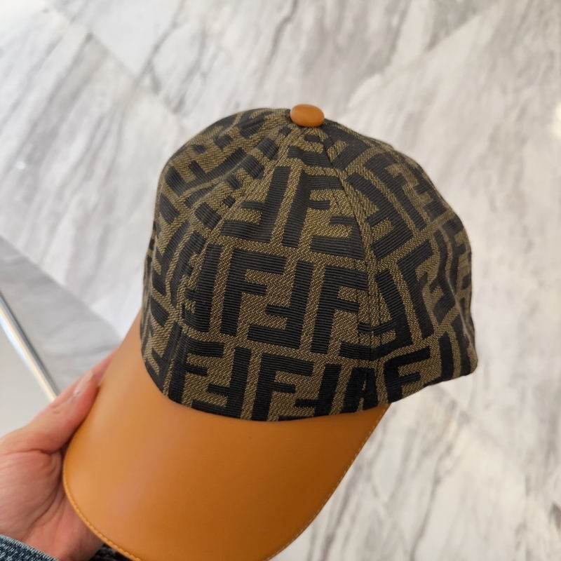 Fendi cap dx (26)