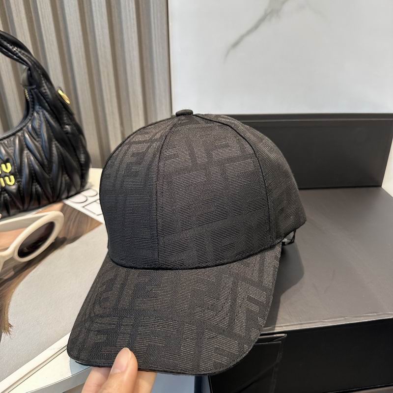 Fendi cap dx (34)