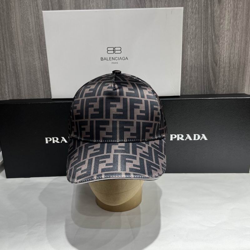 Fendi cap hm (2)