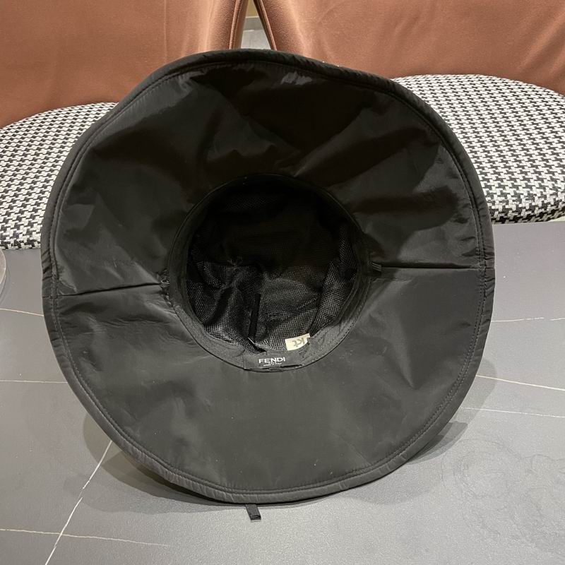 Fendi hat (1)