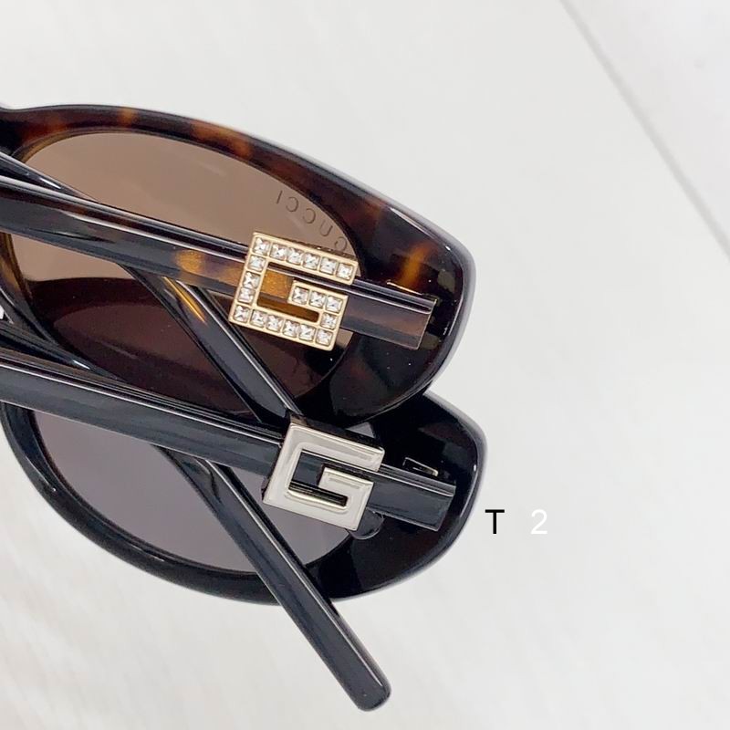 Gucci GG1680S 52 17-140 b06