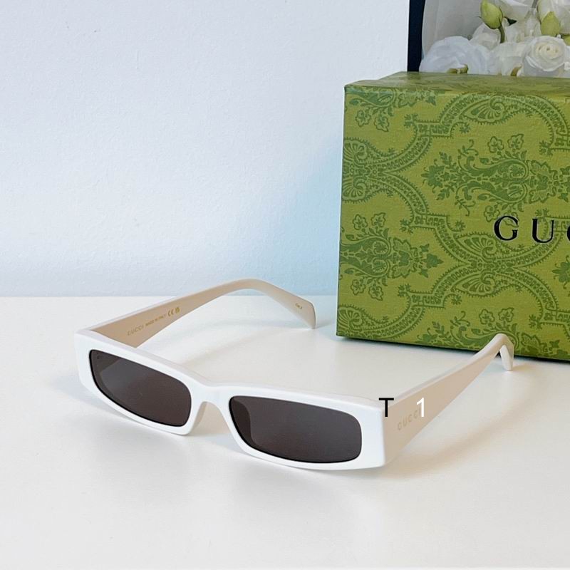 Gucci 0521 a01