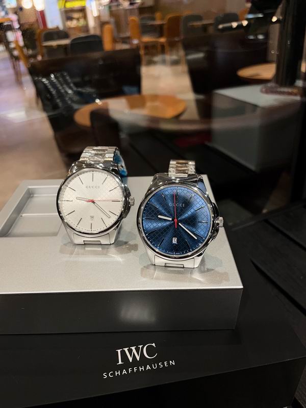 Gucci 40mm 02 (8)