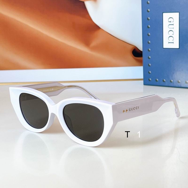 Gucci GG1532SA 54 19-145 a01