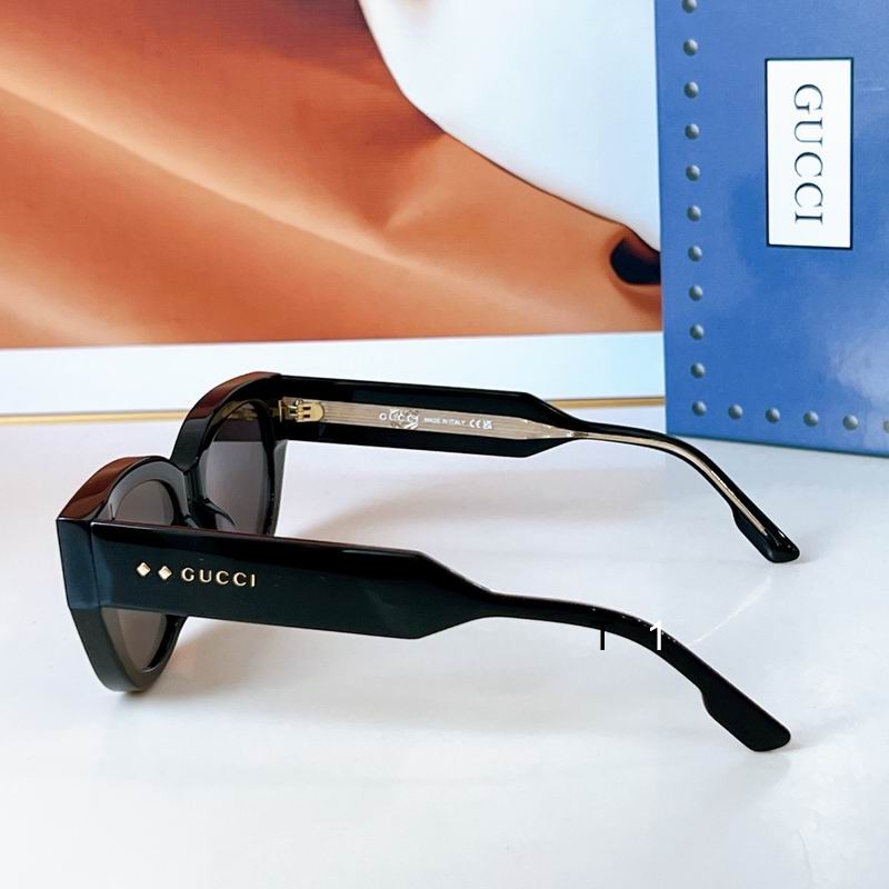 Gucci GG1532SA 54 19-145 a07