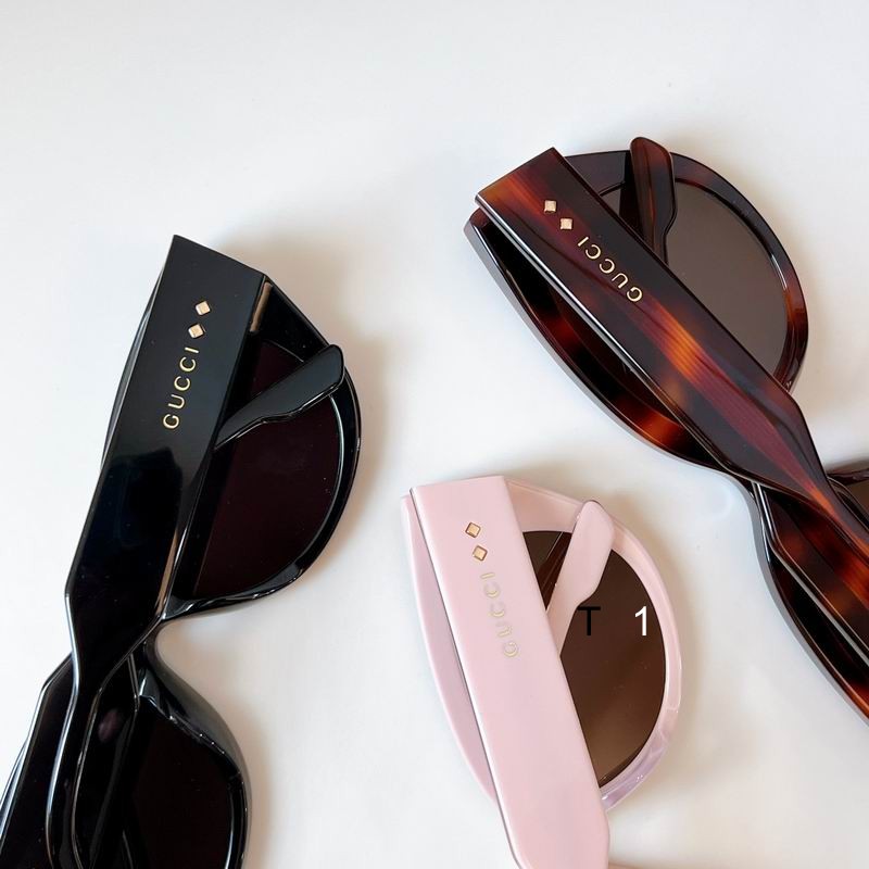 Gucci GG1532SA 54 19-145 a08