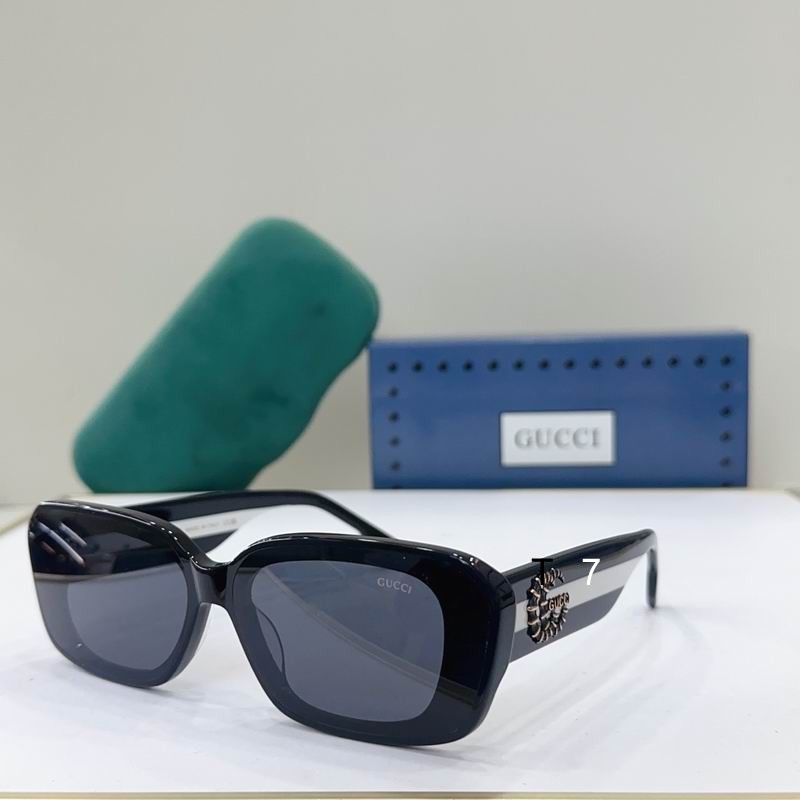 Gucci GG164 54 19-143 G01