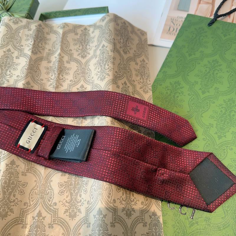 Gucci Tie hm (37)