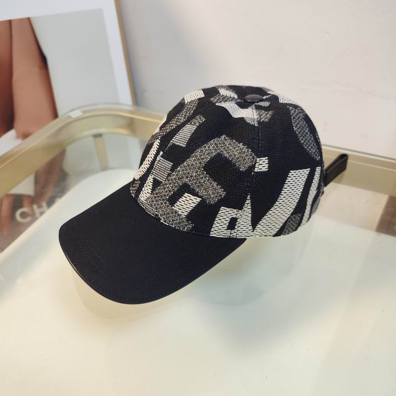 Gucci cap（高版本）dx (226)