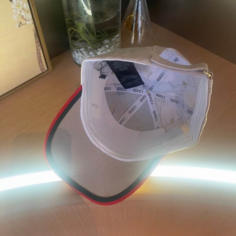 Gucci cap (136)