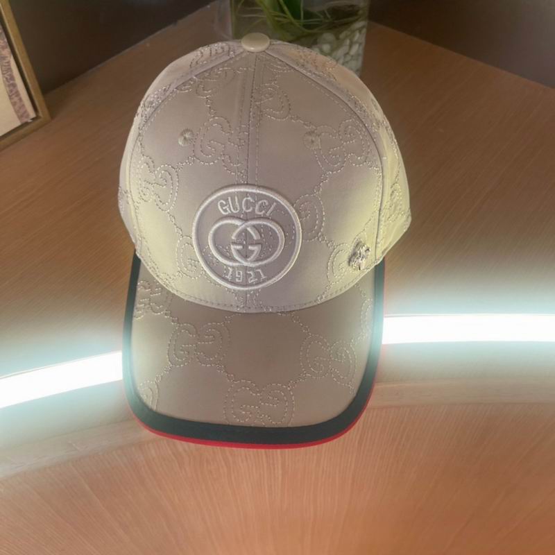 Gucci cap (140)
