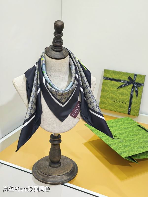 Gucci silk Scarf 90X90cm E12 (2)