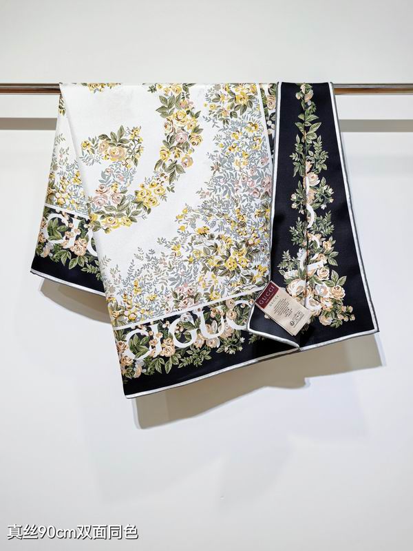 Gucci silk scarf 90X90cm E032915 (3)