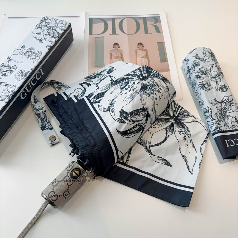Gucci umbrella (330)