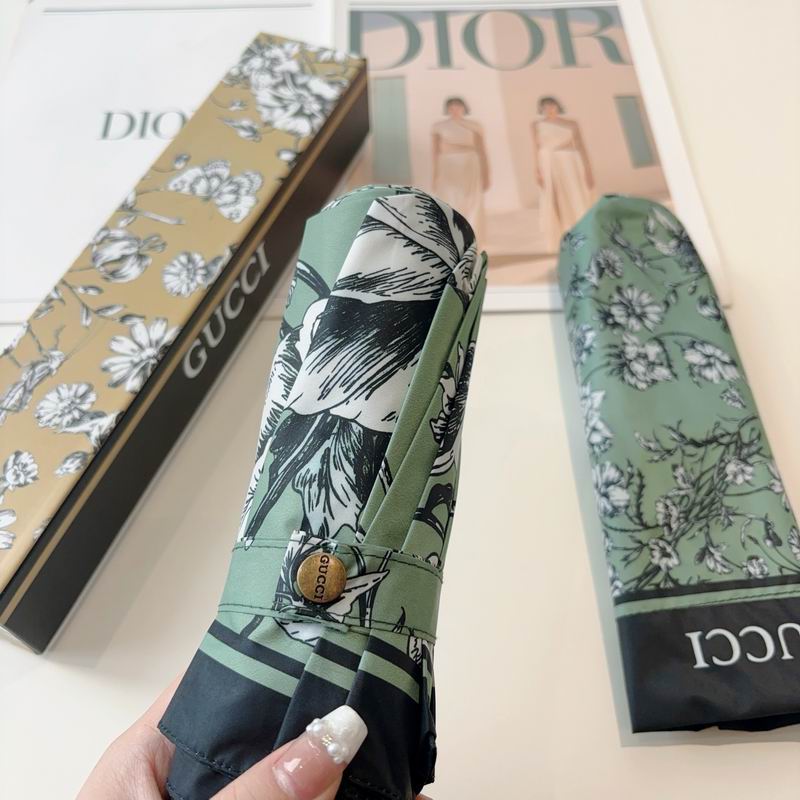 Gucci umbrella (337)