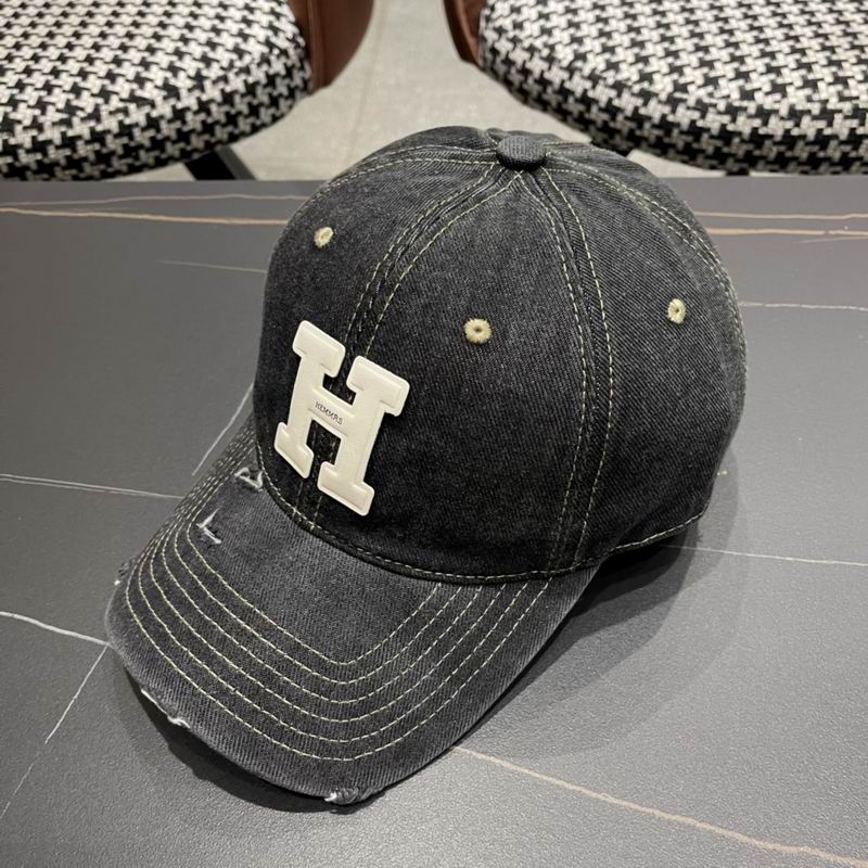 Hermes cap (19)