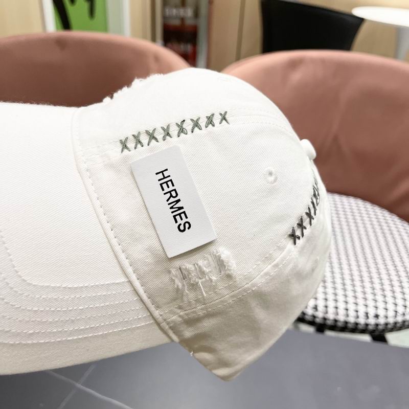 Hermes cap (49)