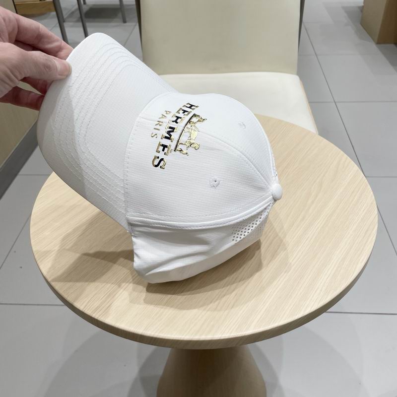 Hermes cap (58)