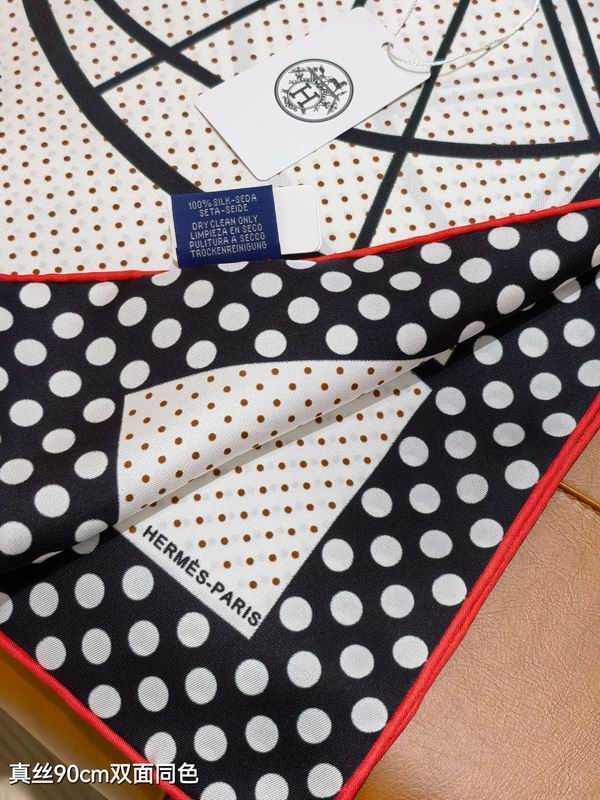 Hermes silk Scarf 90X90cm E07 (4)