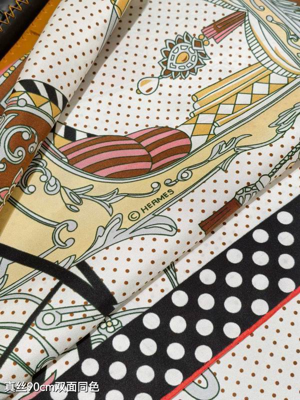 Hermes silk Scarf 90X90cm E07 (6)
