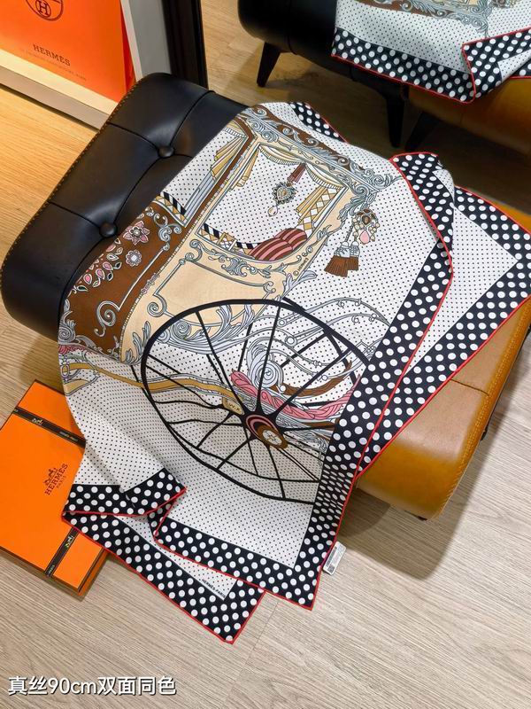 Hermes silk Scarf 90X90cm E07 (7)