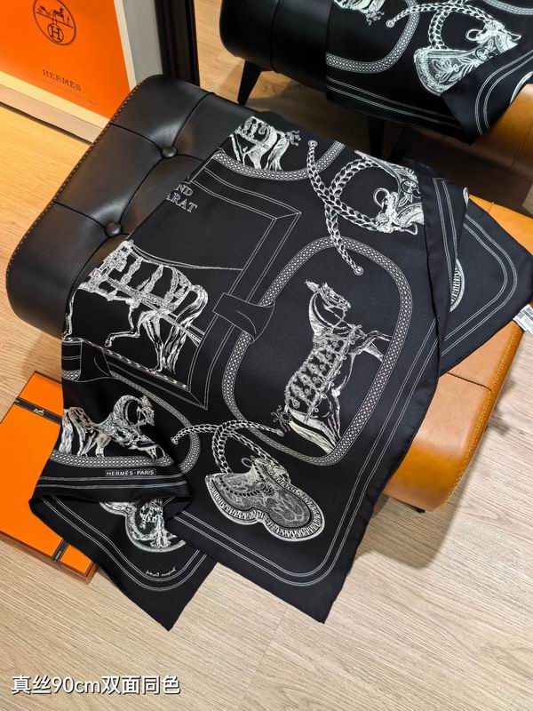 Hermes silk Scarf 90X90cm E120 (6)