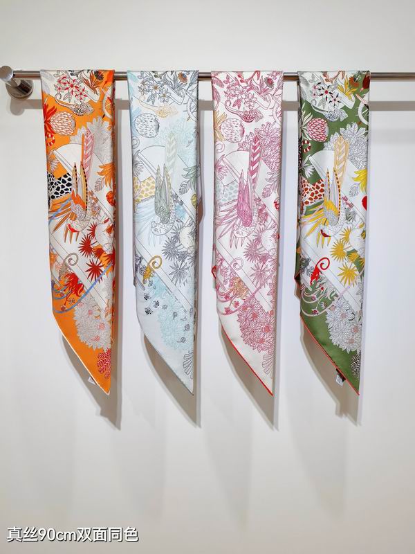 Hermes silk Scarf 90X90cm E122 (1)