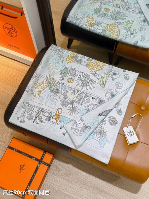 Hermes silk Scarf 90X90cm E122 (17)