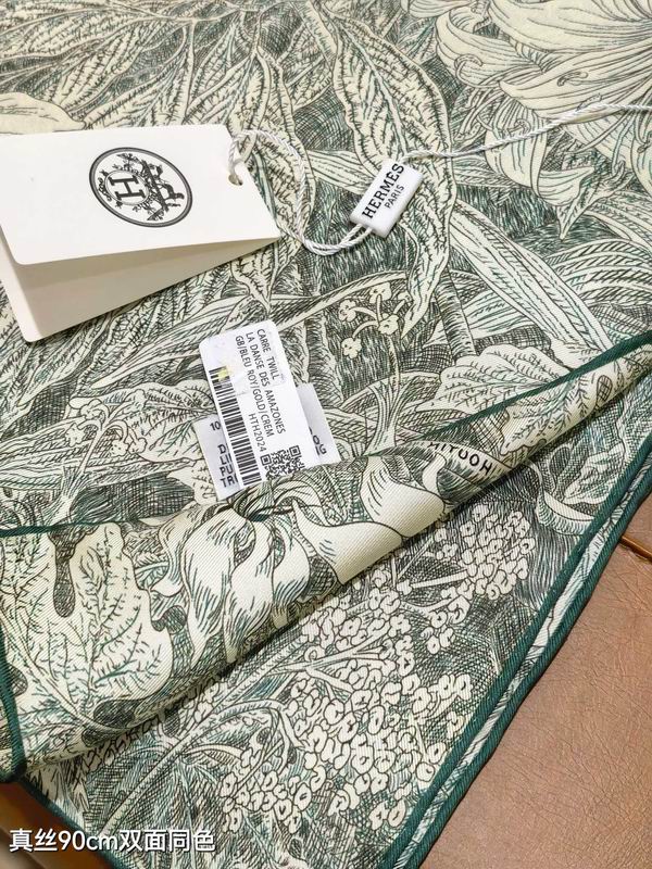 Hermes silk Scarf 90X90cm E156 (13)