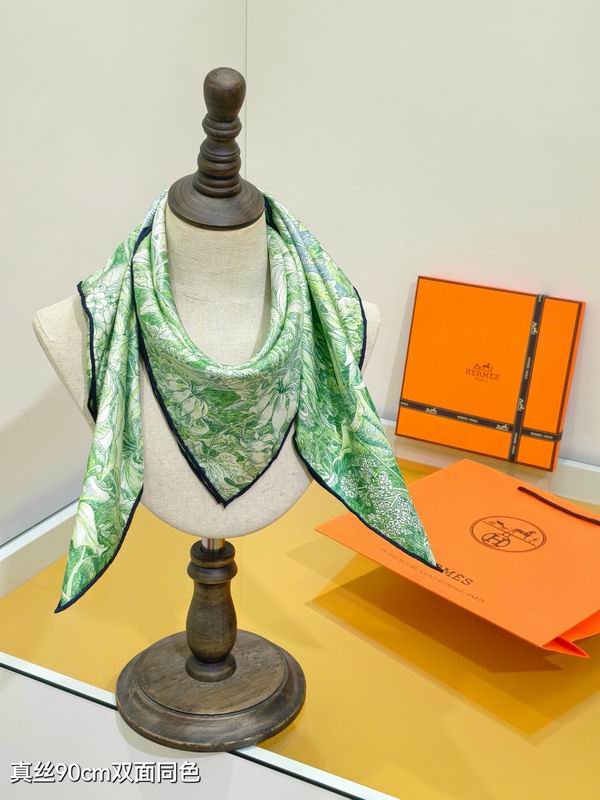 Hermes silk Scarf 90X90cm E156 (2)