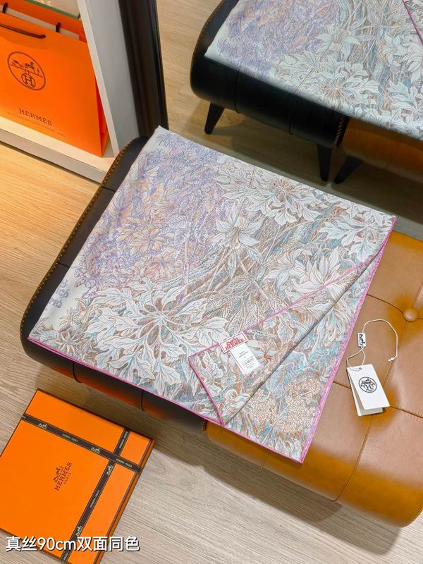 Hermes silk Scarf 90X90cm E156 (34)