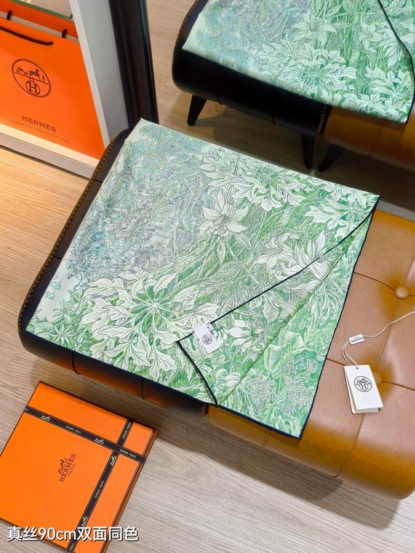Hermes silk Scarf 90X90cm E156 (7)