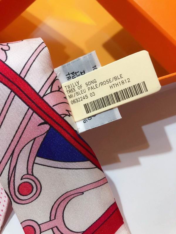 Hermes silk ribbon 5X86cm E02 (4)