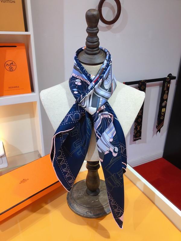 Hermes silk scarf 90X90cm E109 (10)