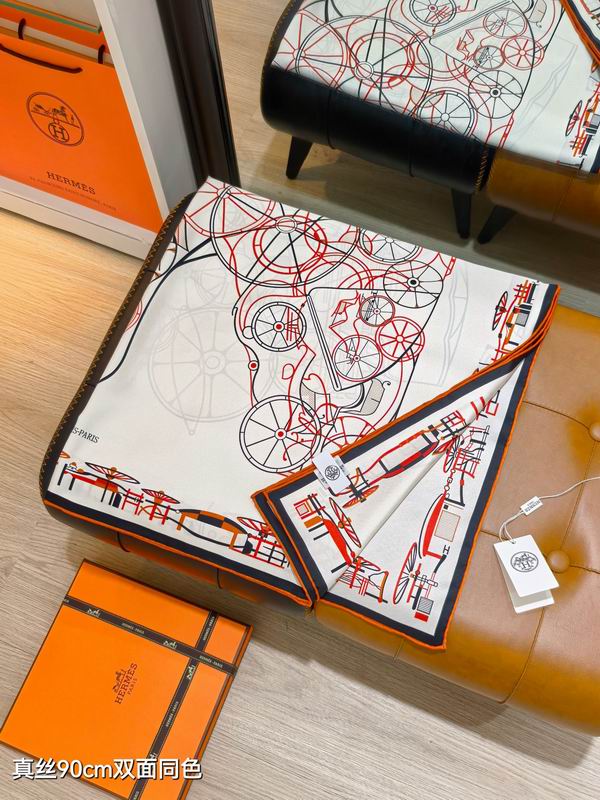 Hermes silk scarf 90X90cm E11 (27)