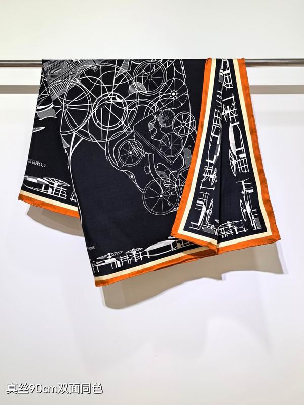 Hermes silk scarf 90X90cm E11 (3)