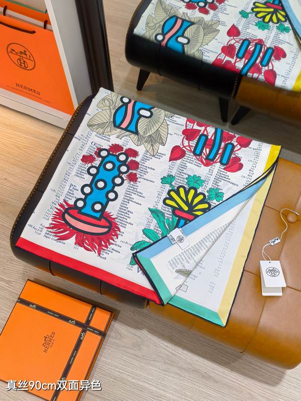 Hermes silk scarf 90X90cm E12 (33)