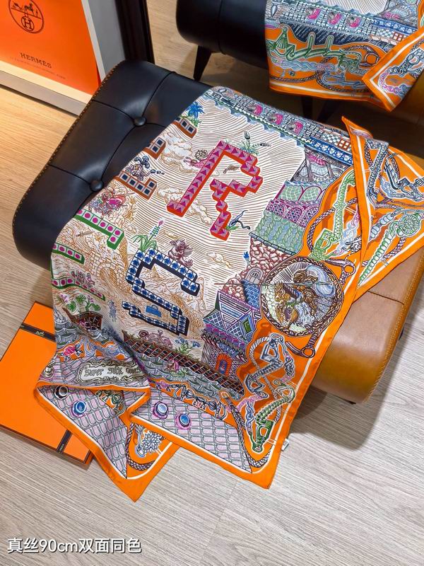Hermes silk scarf 90X90cm E15 (26)