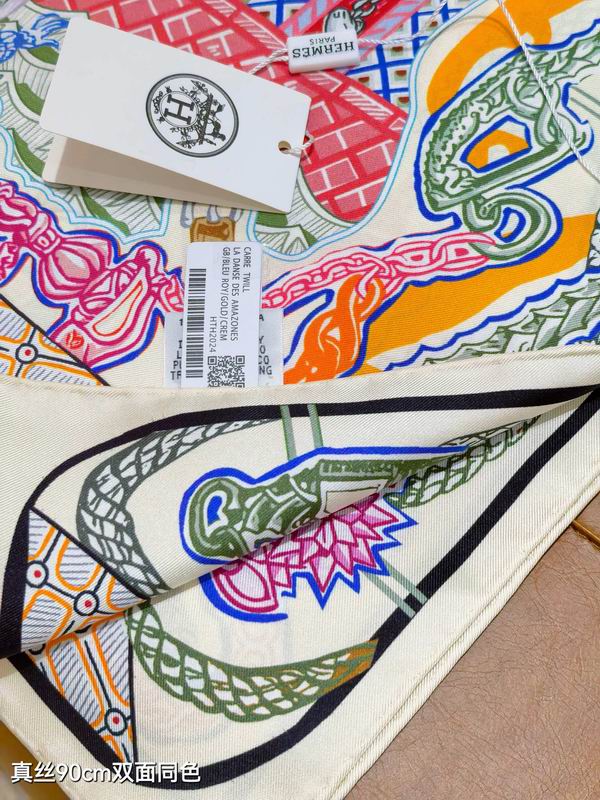 Hermes silk scarf 90X90cm E15 (4)