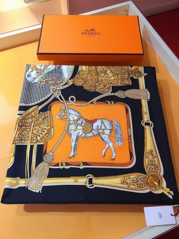 Hermes silk scarf 90X90cm E22 (19)