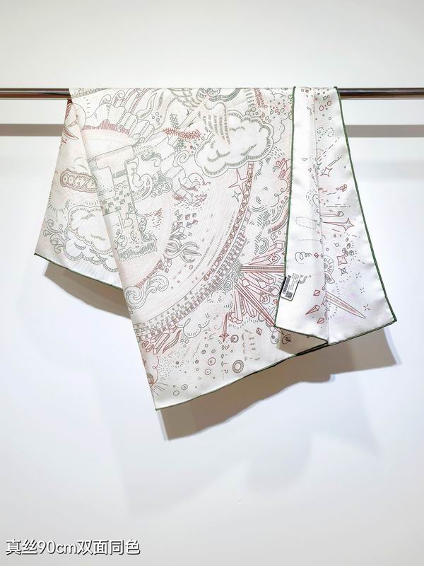 Hermes silk scarf 90X90cm E27 (43)