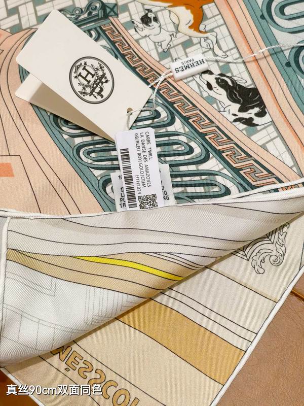 Hermes silk scarf 90X90cm E28 (4)