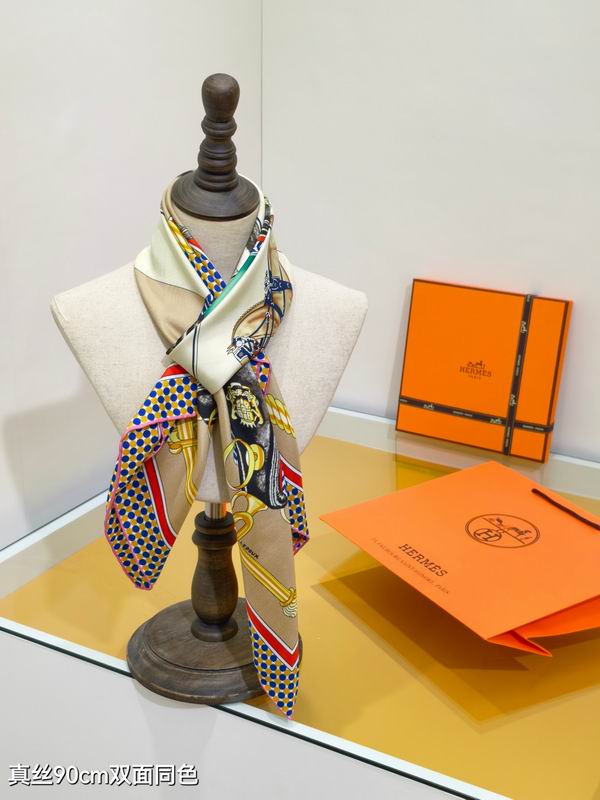 Hermes silk scarf 90X90cm E39 (42)