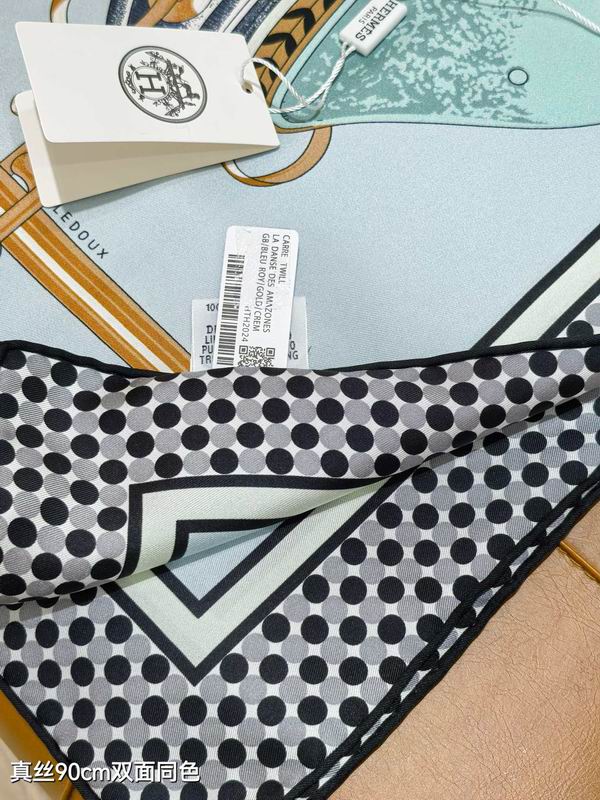 Hermes silk scarf 90X90cm E39 (5)