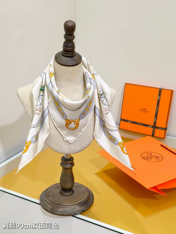 Hermes silk scarf 90X90cm E40 (12)