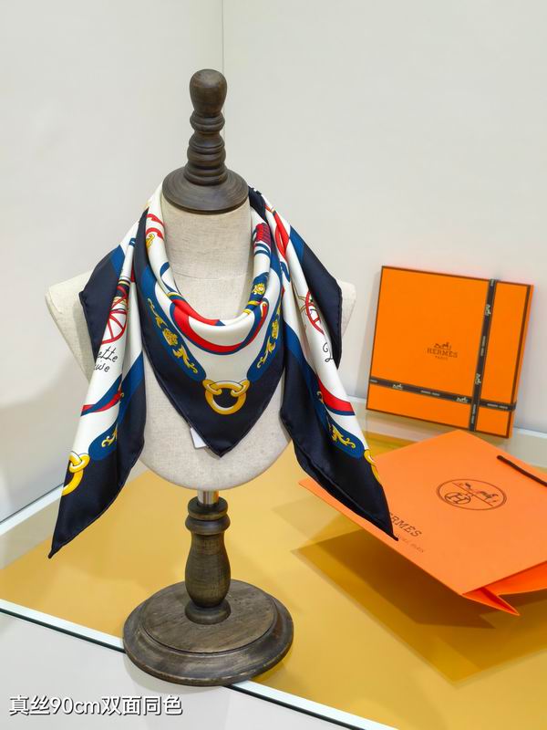Hermes silk scarf 90X90cm E40 (22)